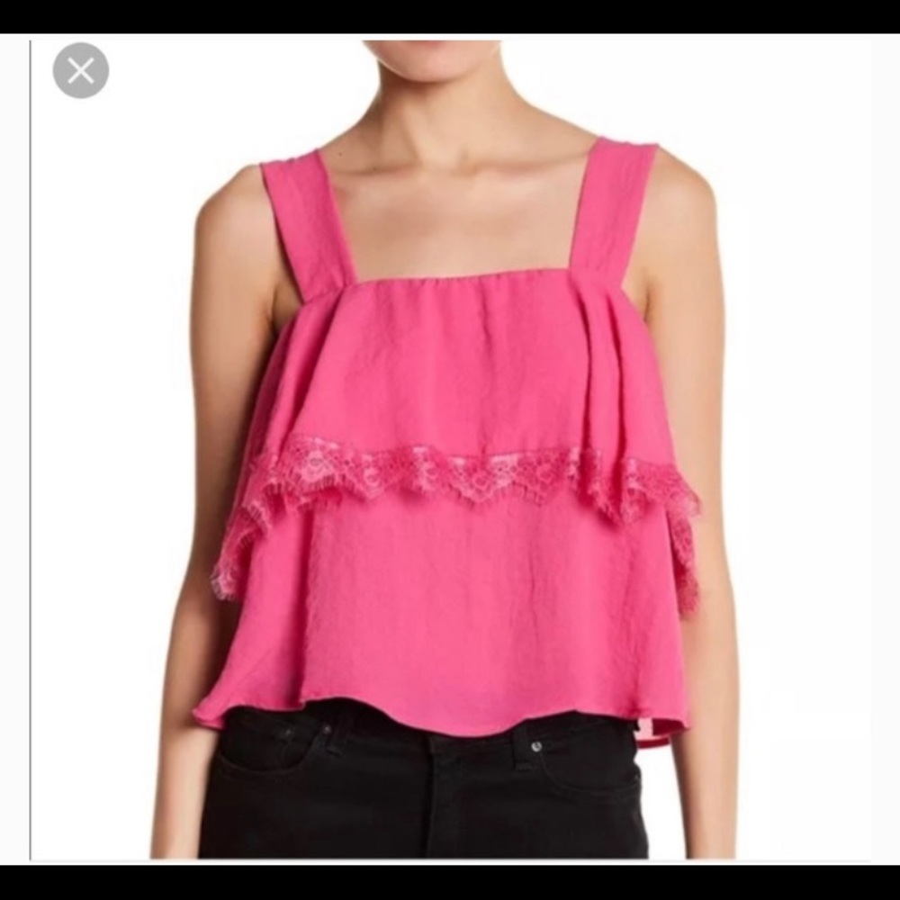 CAD Cream Slightly Cropped Tank Top Size Large